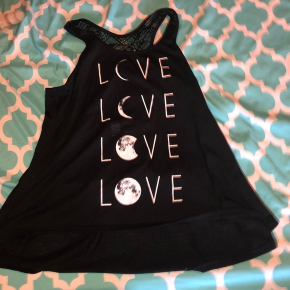 Tops - Moon phase love active shirt
